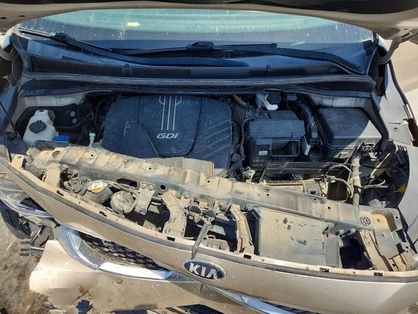 2015 KIA SEDONA