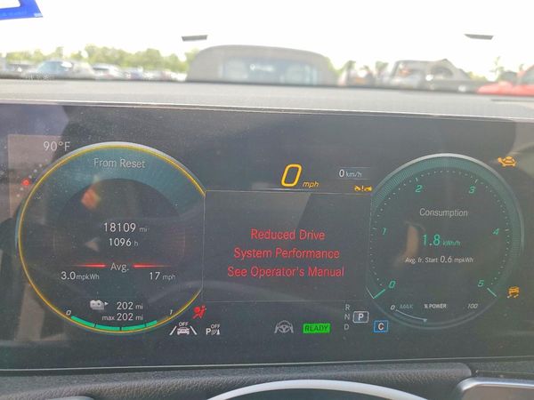 2023 MERCEDES-BENZ EQB EQB300 4MATIC