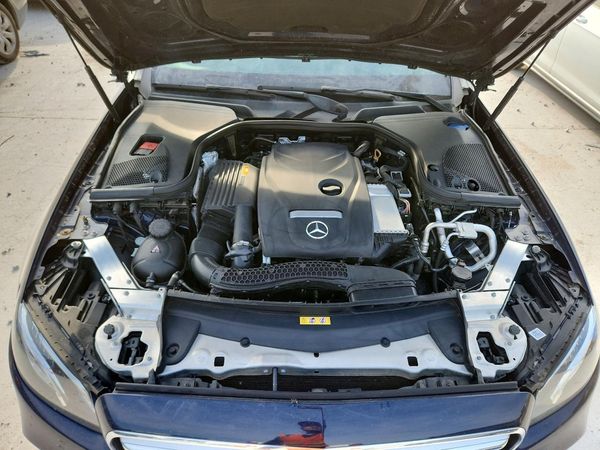 2019 MERCEDES-BENZ E E300