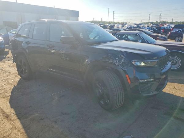 2024 JEEP GRAND CHEROKEE