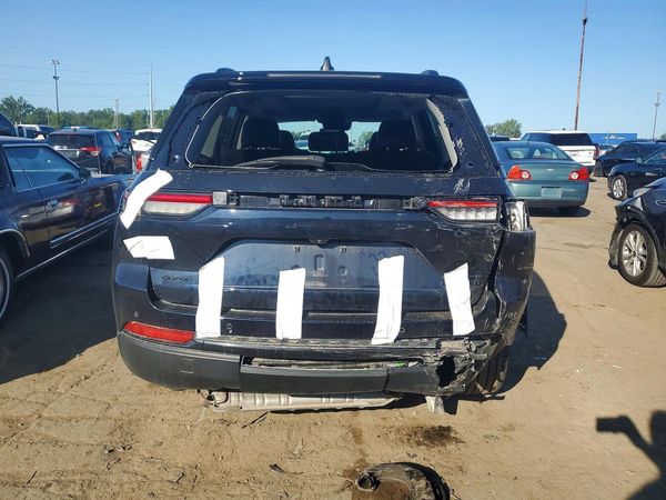 2024 JEEP GRAND CHEROKEE
