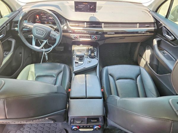 2019 AUDI Q7