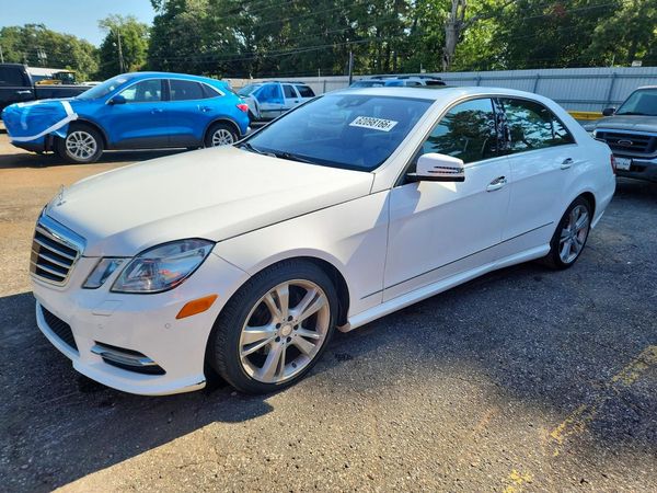 2013 MERCEDES-BENZ E