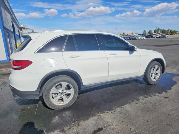 2017 MERCEDES-BENZ GLC GLC300