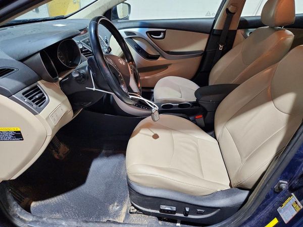 2016 HYUNDAI ELANTRA