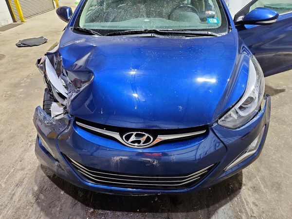 2016 HYUNDAI ELANTRA