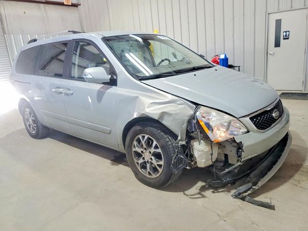 2014 KIA SEDONA GL