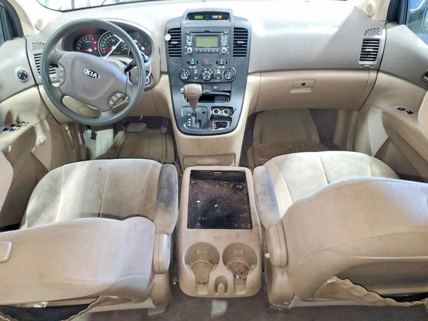 2014 KIA SEDONA GL