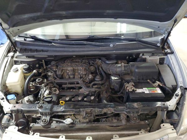 2014 KIA SEDONA GL