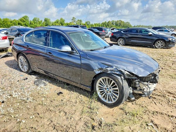 2015 BMW 328