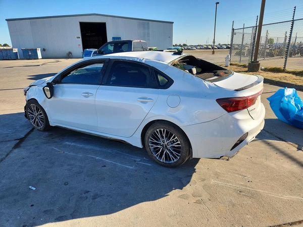 2024 KIA FORTE GT Line