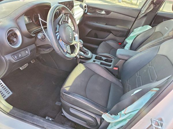 2024 KIA FORTE GT Line
