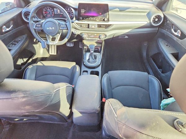 2024 KIA FORTE GT Line