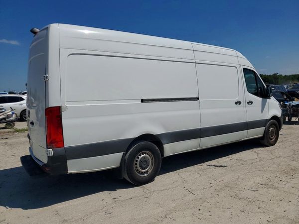 2021 MERCEDES-BENZ SPRINTER 907 (VS30)