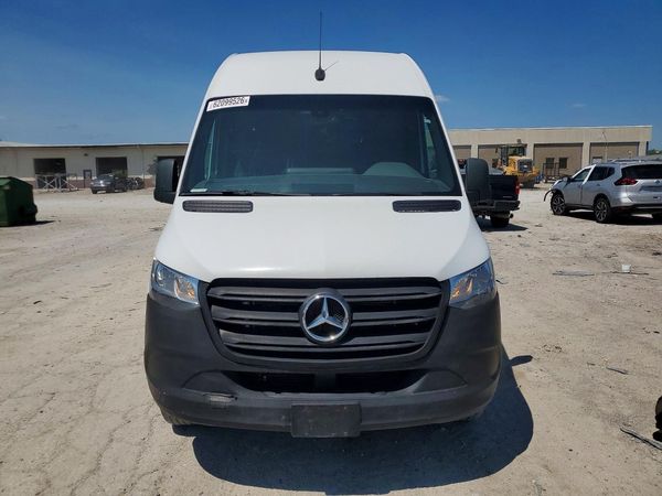 2021 MERCEDES-BENZ SPRINTER 907 (VS30)