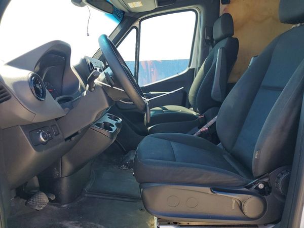 2021 MERCEDES-BENZ SPRINTER 907 (VS30)