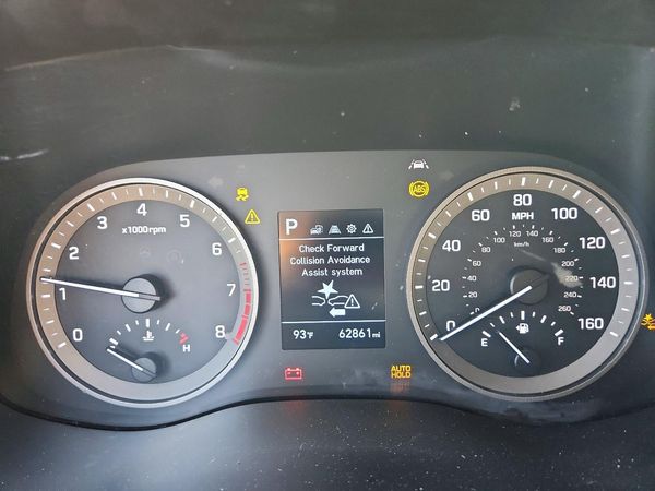 2020 HYUNDAI TUCSON SE