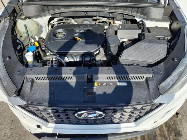 2020 HYUNDAI TUCSON SE