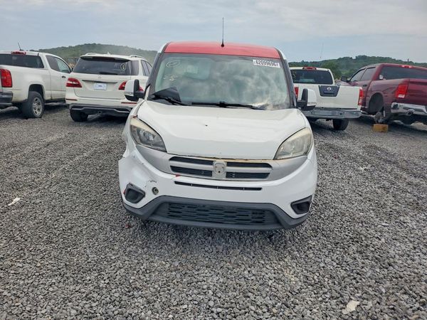 2016 RAM PROMASTER CITY SLT