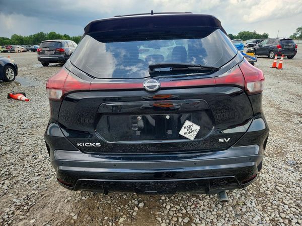 2022 NISSAN KICKS SV — DIRR
