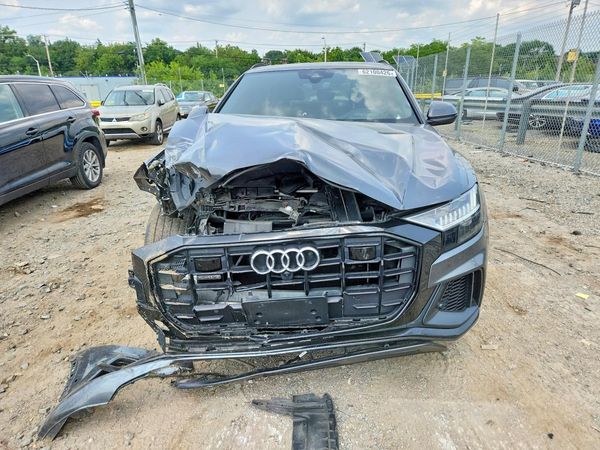 2020 AUDI Q8
