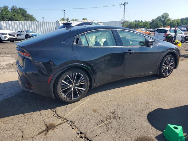 2026 TOYOTA PRIUS