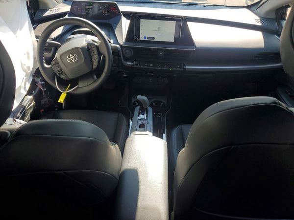 2026 TOYOTA PRIUS