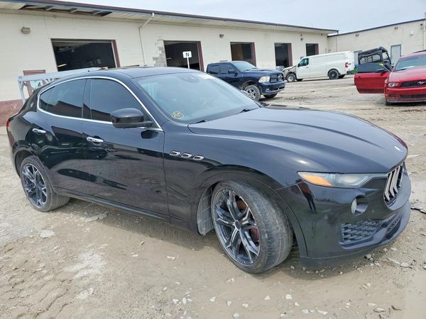 2017 MASERATI ALL OTHER — Passenger 3/4