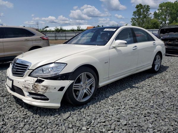 2012 MERCEDES-BENZ S 550 4MAT S550 4-MATIC