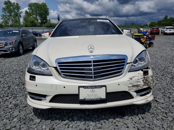 2012 MERCEDES-BENZ S 550 4MAT S550 4-MATIC