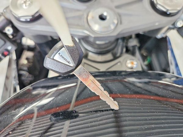 2023 KAWASAKI ZX636