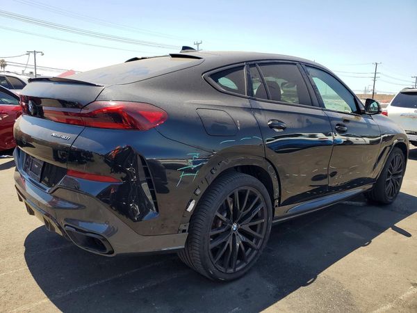 2022 BMW X6