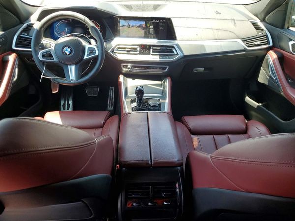 2022 BMW X6