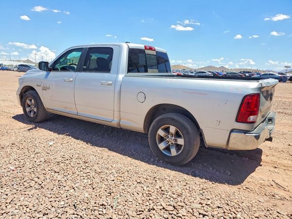 2019 RAM 1500 CLASSIC SLT