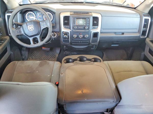 2019 RAM 1500 CLASSIC SLT