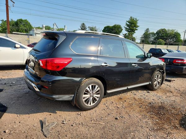 2018 NISSAN PATHFINDER