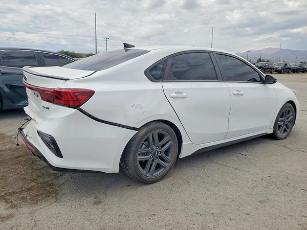 2021 KIA FORTE GT Line