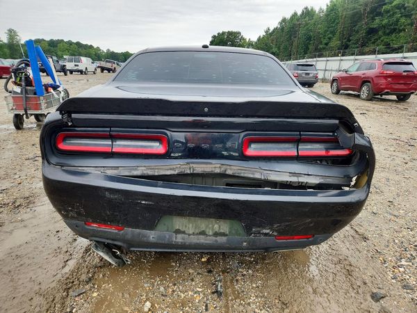 2018 DODGE CHALLENGER SXT