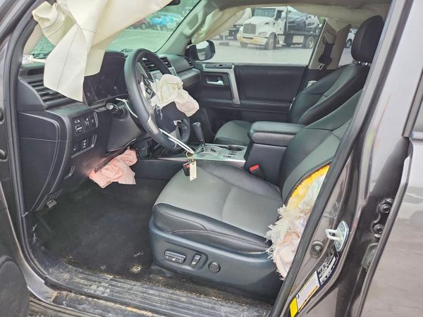 2021 TOYOTA 4RUNNER SRS Prem