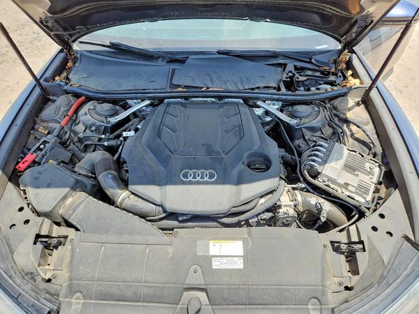 2022 AUDI A6 quattro Premium