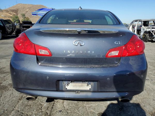 2012 INFINITI G37