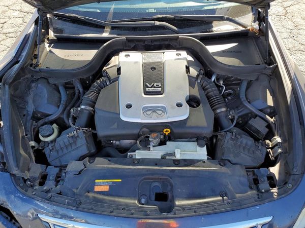 2012 INFINITI G37