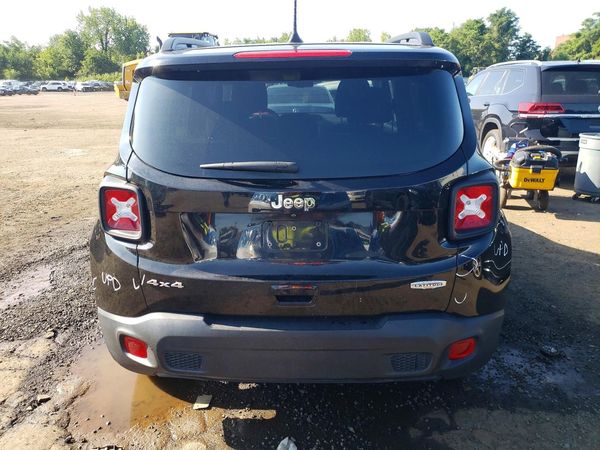 2020 JEEP RENEGADE Latitude, Longitude