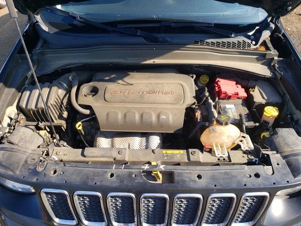 2020 JEEP RENEGADE Latitude, Longitude