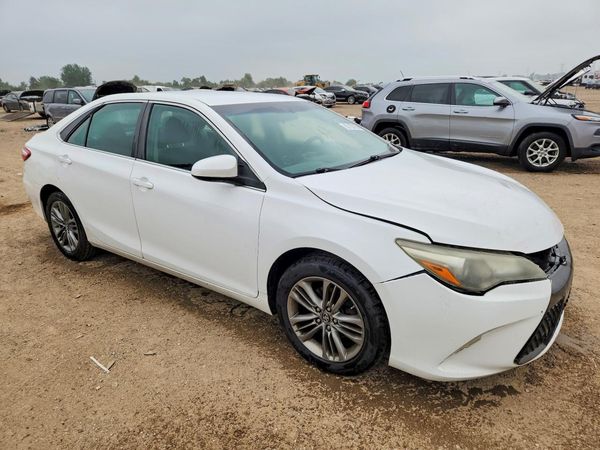 2015 TOYOTA CAMRY