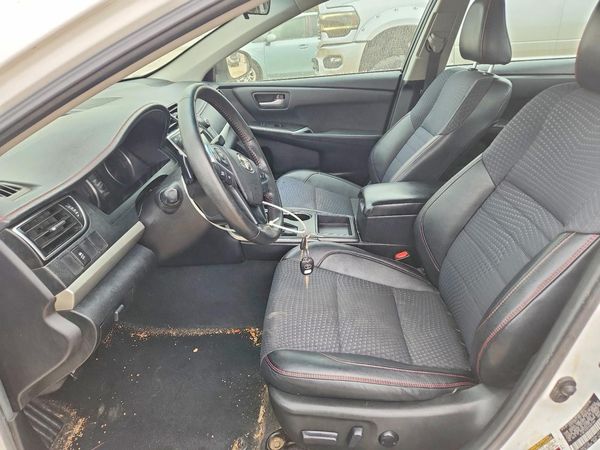 2015 TOYOTA CAMRY