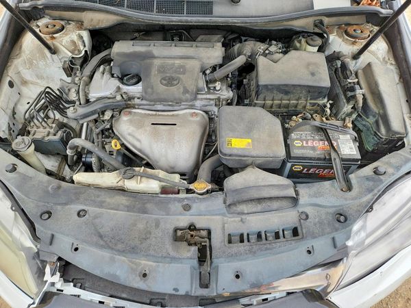 2015 TOYOTA CAMRY