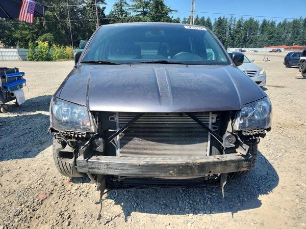 2018 DODGE GRAND CARAVAN SXT