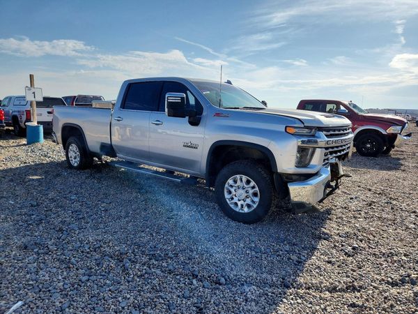 2020 CHEVROLET SILVERADO LTZ — Passenger 3/4