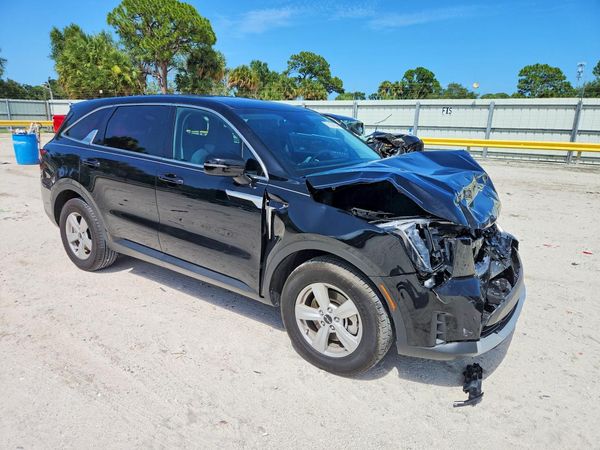 2026 KIA SORENTO LX
